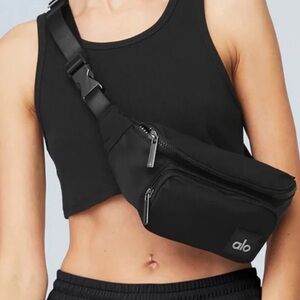 Alo Yoga Unisex Black Crossbody/Belt Bag